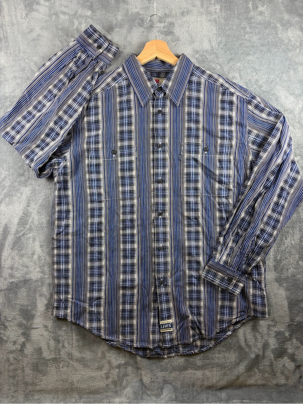 LEVIS VINTAGE Blue Multi-Striped and Plaid Men's Button-Up Shirt Sz L